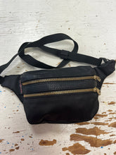 Cargar imagen en el visor de la galería, JanSport Sling/Fanny Pack