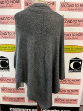 Cargar imagen en el visor de la galería, 100% Cashmere Ponchos (One Size)(10 Colour Options)