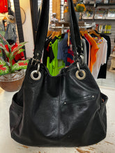 Cargar imagen en el visor de la galería, B. Makowsky Leather Hobo Bag