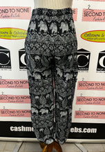 Load image into Gallery viewer, Black & Grey Elephant Print Lightweight Pants (Size S/M)