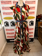 Charger l'image dans la galerie, NWT Sleeveless Chanel-Inspired Maxi-Dress (Size 2XL)
