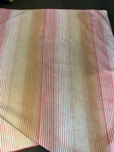 Charger l'image dans la galerie, Orange Sunset Quilt (Twin Size)