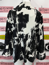 Load image into Gallery viewer, B&W Brush Stoke Funky Jacket (Size S)