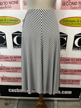 Load image into Gallery viewer, Vintage Striped Top & Skirt Set (Size 10)