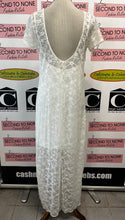 Cargar imagen en el visor de la galería, Wild Fable White Lace Dress (Size L)