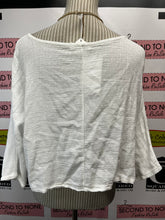 Load image into Gallery viewer, Made in Italy White Top (Size L)