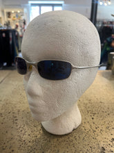 Load image into Gallery viewer, Vintage 1990s Oakley Square Wire 2.0 Sunglasses