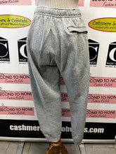 Charger l'image dans la galerie, Nike Grey Sweatpants (Size M)