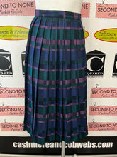 Load image into Gallery viewer, Vintage Purple, Navy & Green Dark Plaid Pleated Kilt (Size 10)