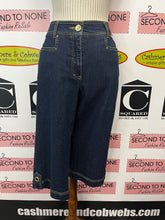Load image into Gallery viewer, Stretch-Denim Long Shorts (Size 10)