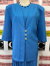Load image into Gallery viewer, Vintage D’Alliard’s 2 PC Blue Pleated Dress (Size 18)