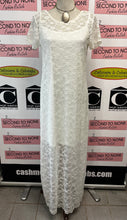 Cargar imagen en el visor de la galería, Wild Fable White Lace Dress (Size L)