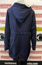 Charger l'image dans la galerie, BENCH Navy Puff Windbreaker (Size L)