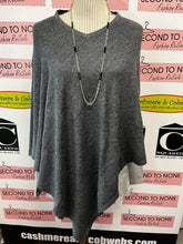 Cargar imagen en el visor de la galería, 100% Cashmere Ponchos (One Size)(10 Colour Options)