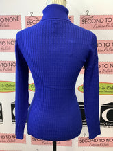 Charger l'image dans la galerie, Pull à col roulé côtelé (3 couleurs)