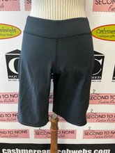 Cargar imagen en el visor de la galería, Columbia Long Black Sport Shorts (Size S)