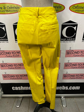Cargar imagen en el visor de la galería, Yellow Ralph Lauren Pants (Size S)