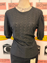 Charger l'image dans la galerie, Black Eyelet Accent Blouse (Size M)