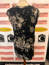 Load image into Gallery viewer, Dex Floral Tunic (Size L)