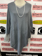 Cargar imagen en el visor de la galería, 100% Cashmere Ponchos (One Size)(10 Colour Options)