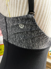 Charger l'image dans la galerie, Lululemon Active Tank (Size XS)