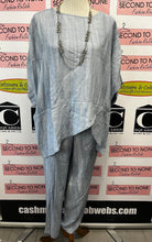 Charger l'image dans la galerie, Linen-Blend Relaxed Top (2 Colors)