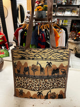 Cargar imagen en el visor de la galería, Jade African Safari Tapestry Tote Bag w/ Coin Purse