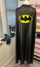 Load image into Gallery viewer, Quality Batman Mask, Cape & Gloves (One Size Fits Most)