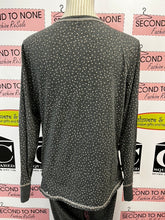 Load image into Gallery viewer, Denver Hayes Pyjama Set (Size M)