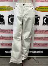 Cargar imagen en el visor de la galería, Calvin Klein Slim Flare Jeans (Size 10)
