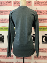 Cargar imagen en el visor de la galería, Happy Camper Long Sleeve Shirt (Unisex)