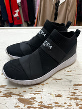 Cargar imagen en el visor de la galería, Nautica Sock Fit Sneakers (Size 8 1/2)