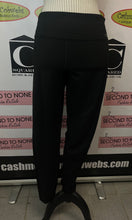 Cargar imagen en el visor de la galería, PINK Lounge Leggings (Size M)