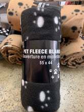 Charger l'image dans la galerie, Couverture polaire pour animaux de compagnie (3 couleurs)