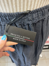Charger l'image dans la galerie, NWT Made in Italy 100% Linen Skirt (Size M)