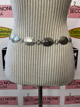 Load image into Gallery viewer, Vintage Metal Concho Belt (Size S/M)