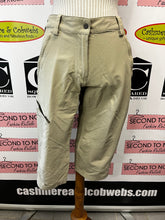 Load image into Gallery viewer, Salomon Cargo Capris (Size 6)