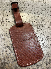 Cargar imagen en el visor de la galería, Longchamp Leather Luggage Tag