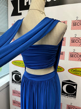 Load image into Gallery viewer, Eliza & Ethan Formal Gown (One Size)