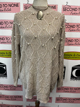 Load image into Gallery viewer, Pearl Knit Sweater (Size L)
