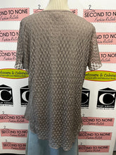 Charger l'image dans la galerie, Shannon Ford Lavender Lace Top (Size 1XL)