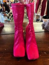 Charger l'image dans la galerie, Call It Spring Neon Pink Heeled Boots (Size 10)