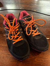 Cargar imagen en el visor de la galería, Champion Runners (Size 9)
