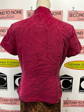 Charger l'image dans la galerie, Traditional 100% Silk Top (Size XL)