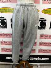 Charger l'image dans la galerie, Nike Grey Sweatpants (Size M)