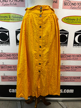 Load image into Gallery viewer, Sunshine Button Up Skirt (Size L)
