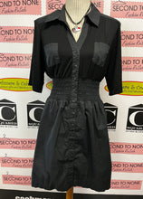 Load image into Gallery viewer, Guess Elastic Waist Dress (Size XL)