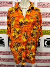 Load image into Gallery viewer, Assorted Hawaiian Shirts (Only 1 Left!)