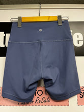 Load image into Gallery viewer, Lululemon Align High Rise Shorts (Size 6)