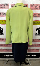 Cargar imagen en el visor de la galería, Green Dress & Jacket Set (Size 16)